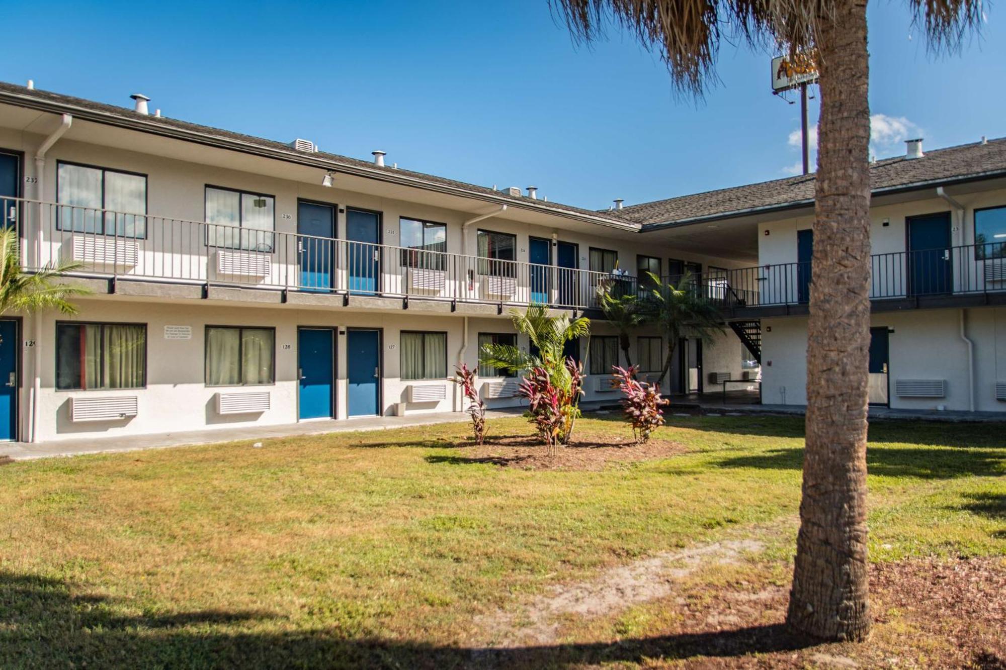 Motel 6-Ft. Pierce, Fl Fort Pierce Exterior foto